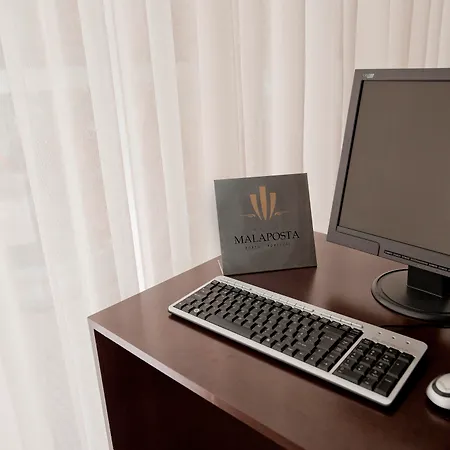 Wot Hotel Porto