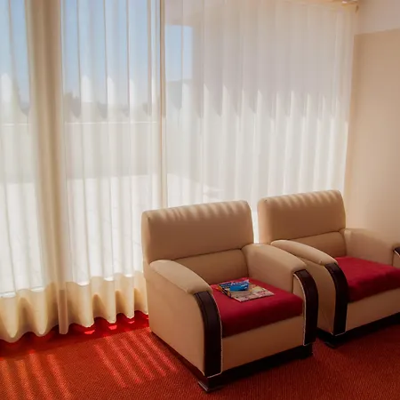 Wot Hotel 3*
